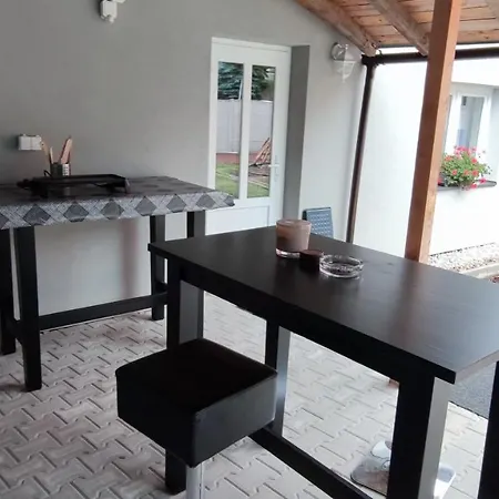 Apartman Oto 1 Apartman Oto 2 Upska 490,