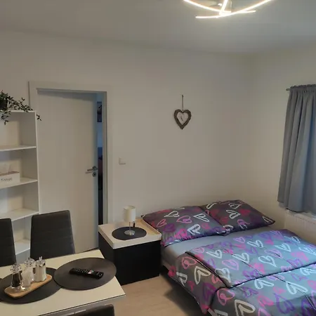 Apartman Oto 1 Apartman Oto 2 Upska 490, *